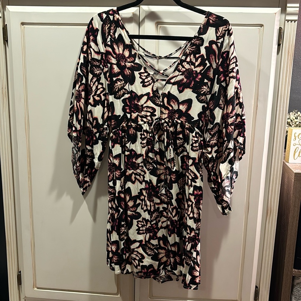 Abercrombie and Fitch Black and Pink Flower Dress